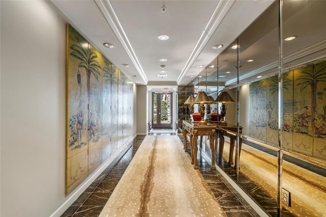 511 S Post Oak Lane 5D, Houston, TX 77056