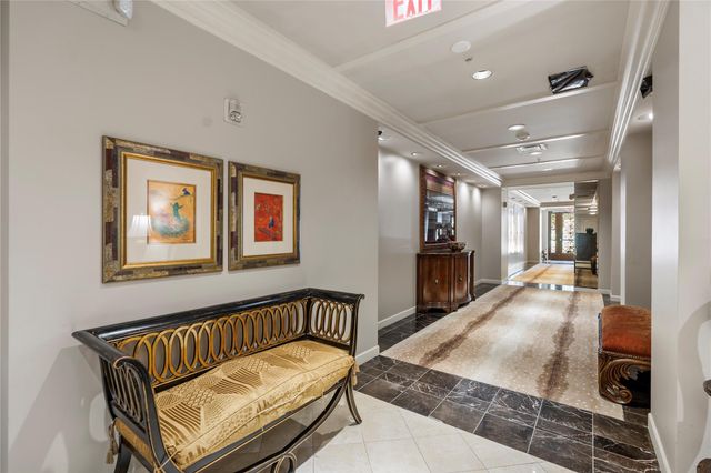 511 S Post Oak Lane 5D, Houston, TX 77056