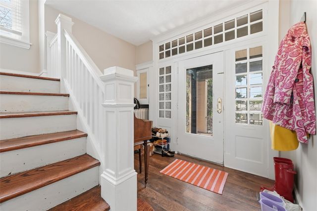 2859 Broadway Ave, Dormont, PA 15216