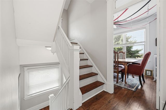 2859 Broadway Ave, Dormont, PA 15216