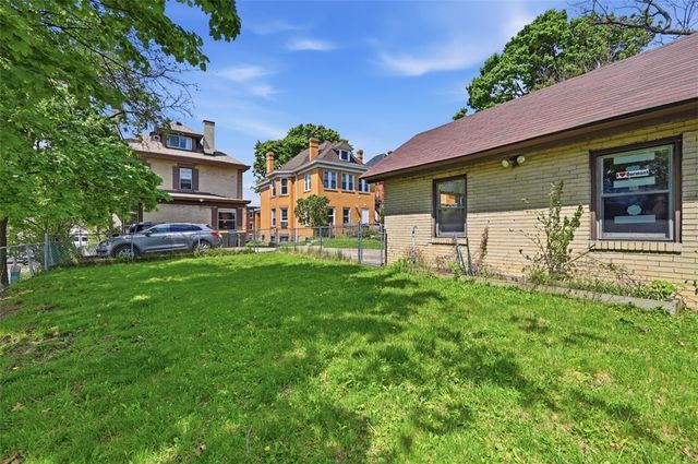 2859 Broadway Ave, Dormont, PA 15216