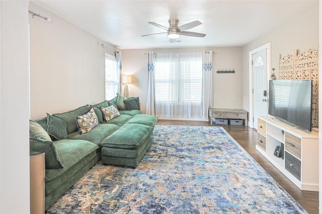 1309 Milam Drive, Galveston, TX 77551