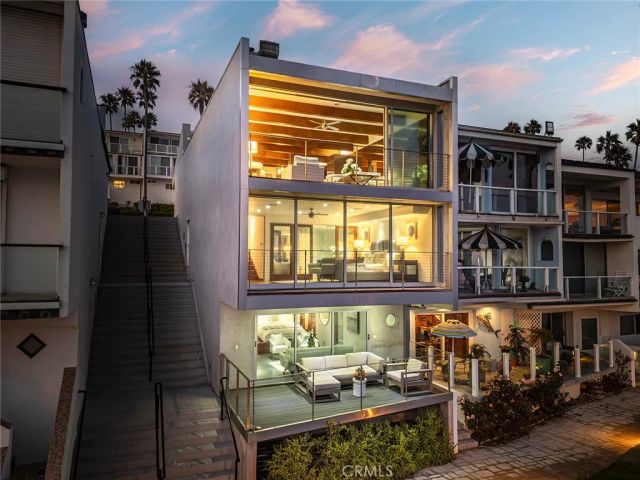 11892 Beach Club Way, Malibu, CA 90265