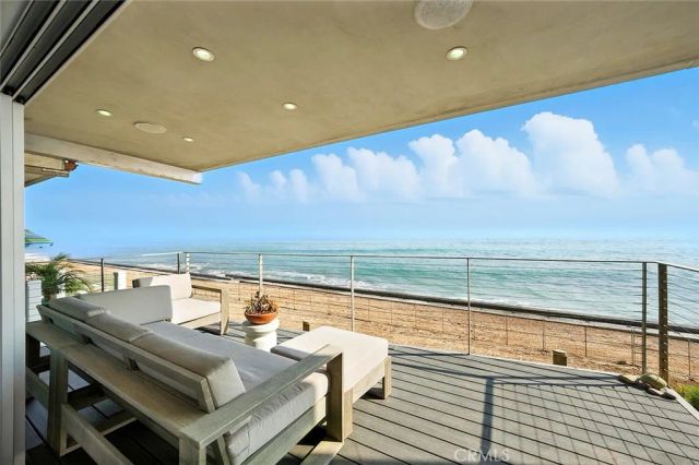 11892 Beach Club Way, Malibu, CA 90265