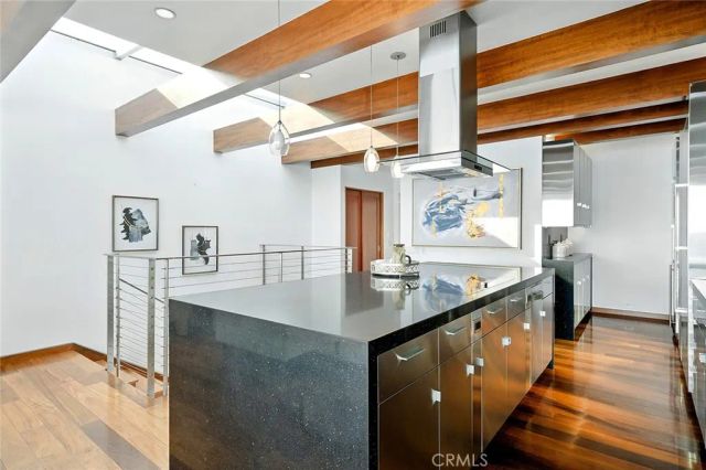 11892 Beach Club Way, Malibu, CA 90265