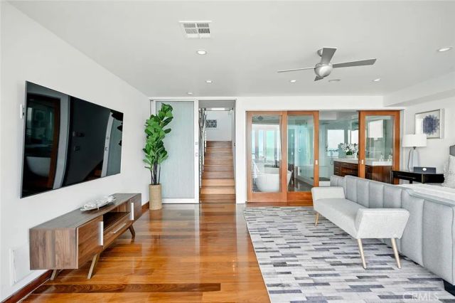 11892 Beach Club Way, Malibu, CA 90265