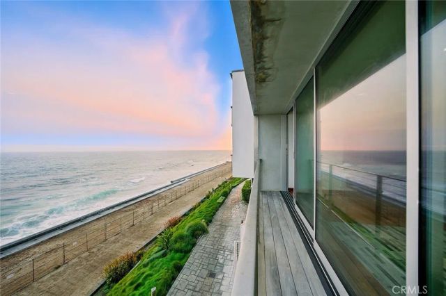 11892 Beach Club Way, Malibu, CA 90265