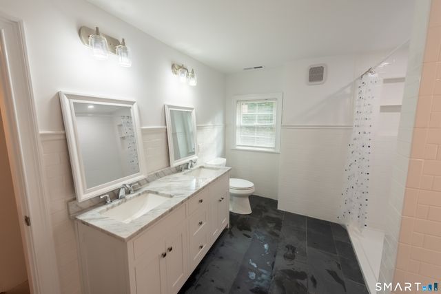 148 Ripton Road, Shelton, CT 06484
