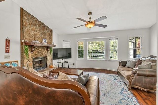 1763 Hearth Stone Circle, Lawrenceville, GA 30043