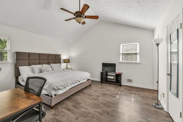 1763 Hearth Stone Circle, Lawrenceville, GA 30043