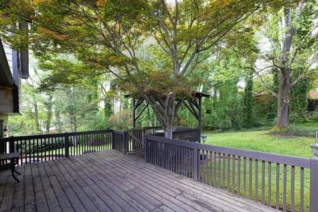 1763 Hearth Stone Circle, Lawrenceville, GA 30043