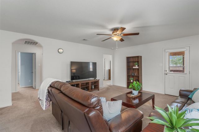 145 Independence Ave, Liberty Hill, TX 78642