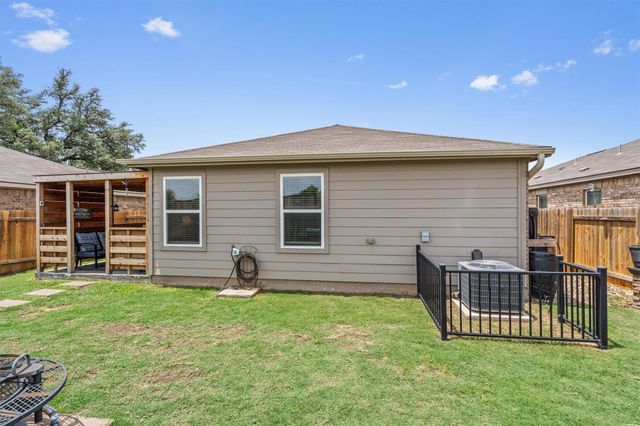 145 Independence Ave, Liberty Hill, TX 78642