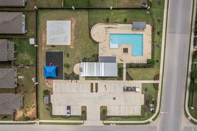 145 Independence Ave, Liberty Hill, TX 78642