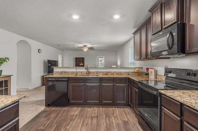 145 Independence Ave, Liberty Hill, TX 78642