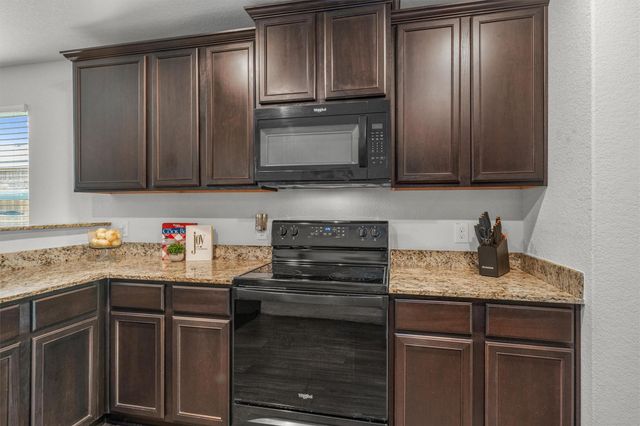 145 Independence Ave, Liberty Hill, TX 78642