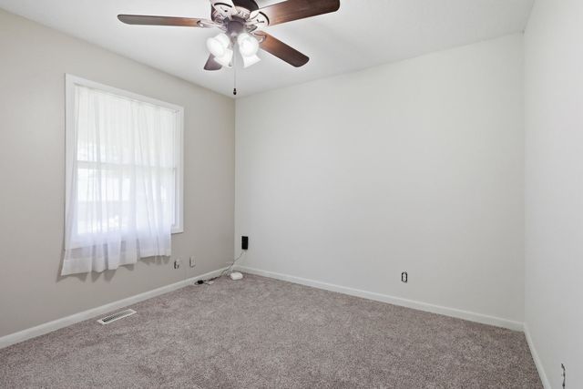 2544 Central Avenue, Bettendorf, IA 52722