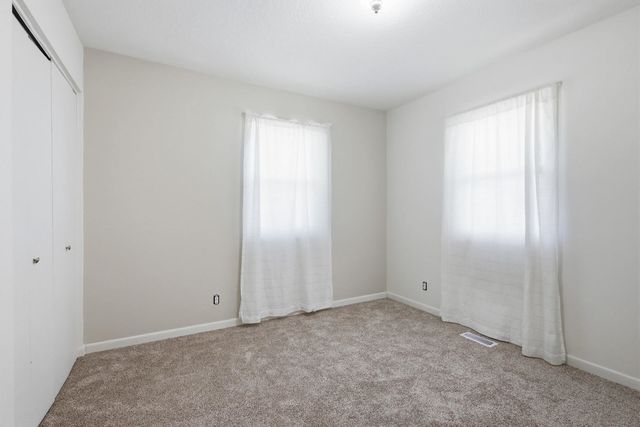 2544 Central Avenue, Bettendorf, IA 52722