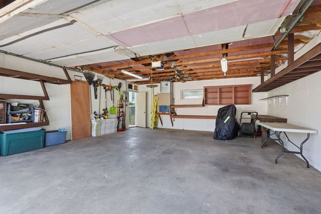 2544 Central Avenue, Bettendorf, IA 52722
