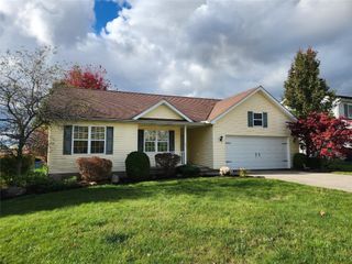 8724 ROBIN Drive, Erie, PA 16509