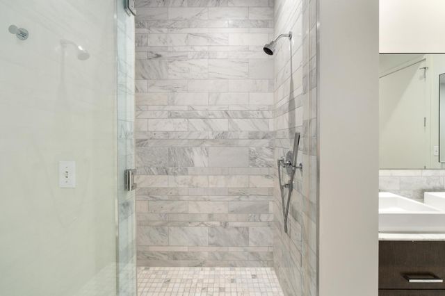 210 Lavaca ST 1810, Austin, TX 78701