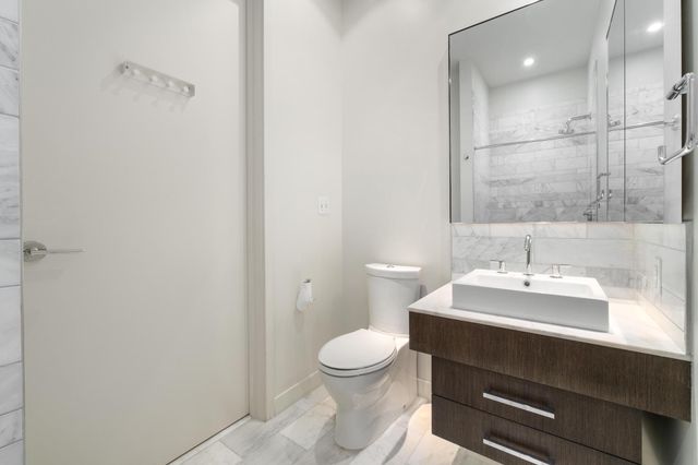 210 Lavaca ST 1810, Austin, TX 78701