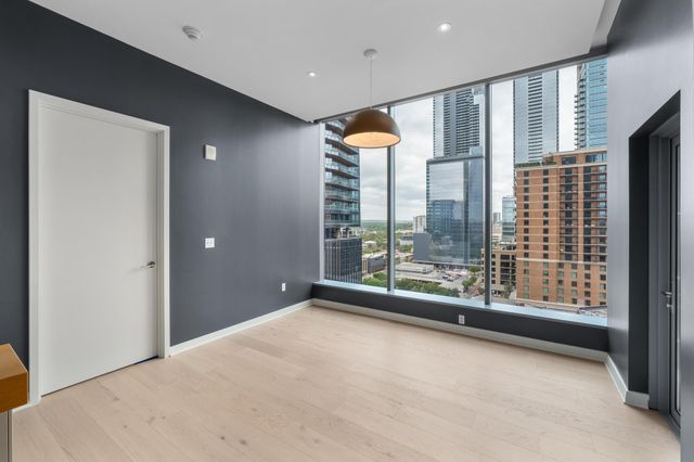 210 Lavaca ST 1810, Austin, TX 78701