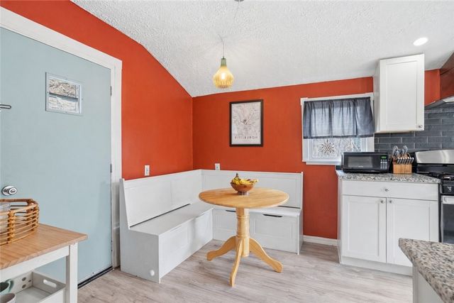 618 8th Ave, New Brighton, PA 15066