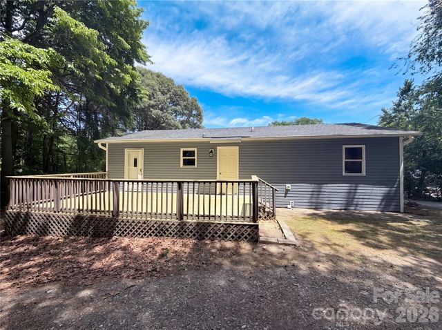 186 Jasmine Circle, Troutman, NC 28166