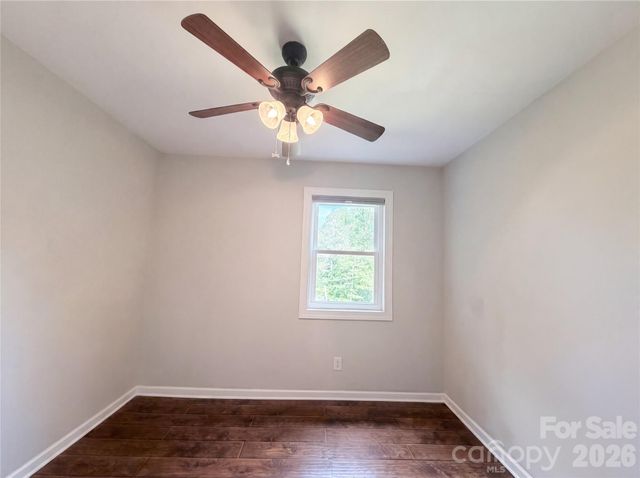 186 Jasmine Circle, Troutman, NC 28166