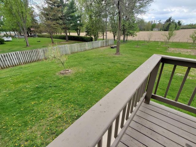 N4687 CHURCH STREET, New London, WI 54961