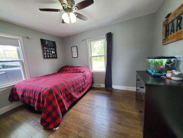 N4687 CHURCH STREET, New London, WI 54961