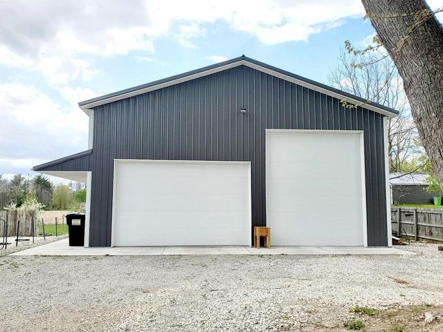 N4687 CHURCH STREET, New London, WI 54961
