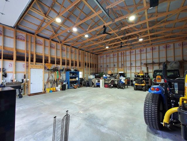 N4687 CHURCH STREET, New London, WI 54961