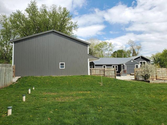 N4687 CHURCH STREET, New London, WI 54961
