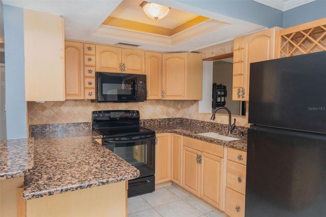 619 GARLAND STREET N, St Petersburg, FL 33703