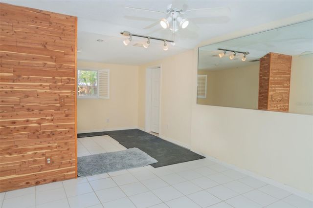 619 GARLAND STREET N, St Petersburg, FL 33703