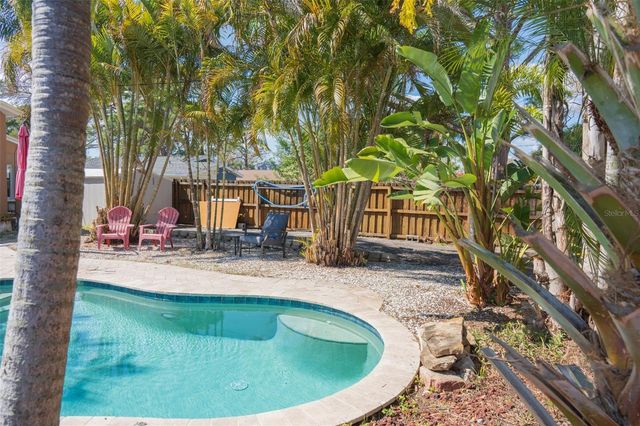 619 GARLAND STREET N, St Petersburg, FL 33703