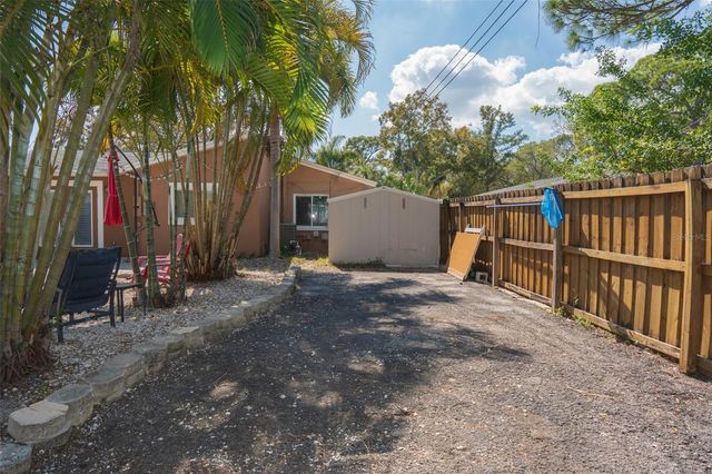 619 GARLAND STREET N, St Petersburg, FL 33703