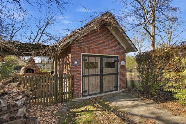 913 Ovoca Rd, Tullahoma, TN 37388