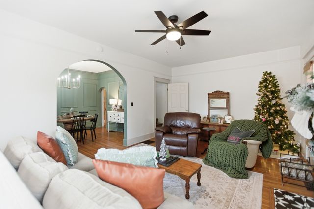 913 Ovoca Rd, Tullahoma, TN 37388