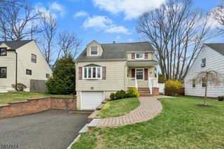16 Shady Ln, Fanwood Boro, NJ 07023