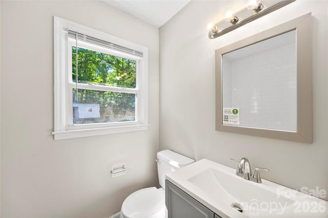 723 Vancouver Lane, Gastonia, NC 28052