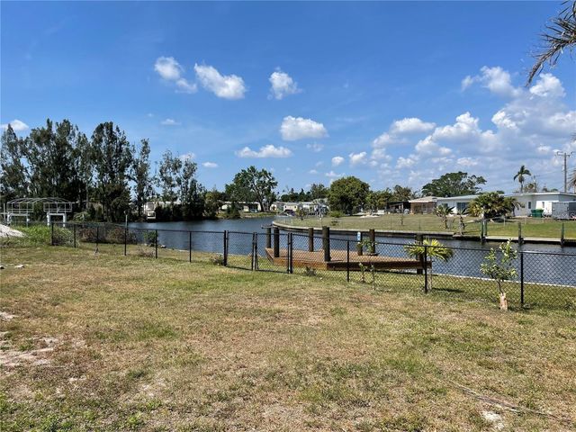 815 CONREID DRIVE NE, Port Charlotte, FL 33952