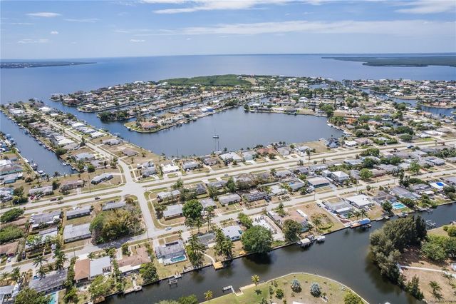 815 CONREID DRIVE NE, Port Charlotte, FL 33952