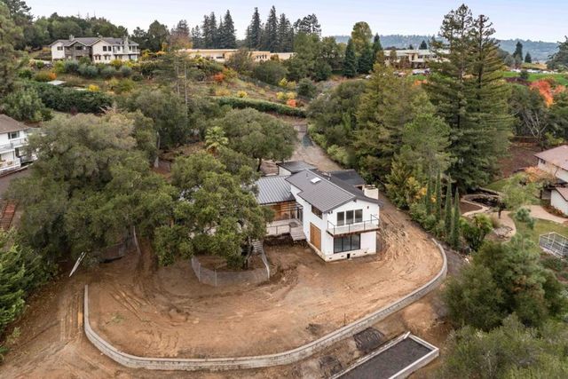 3085 Alexis Drive, Palo Alto, CA 94304