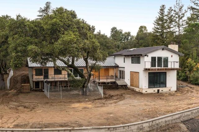 3085 Alexis Drive, Palo Alto, CA 94304