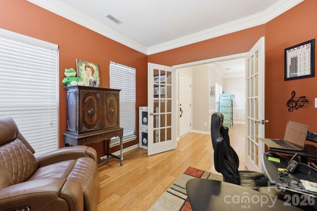 4439 Rock Stream Drive, Charlotte, NC 28269