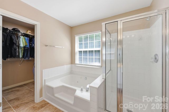 4439 Rock Stream Drive, Charlotte, NC 28269