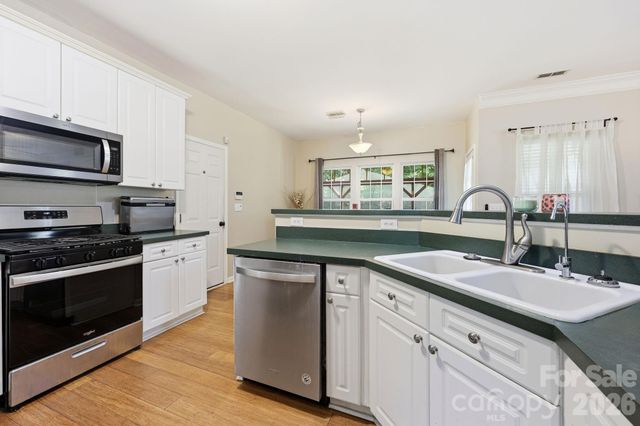 4439 Rock Stream Drive, Charlotte, NC 28269